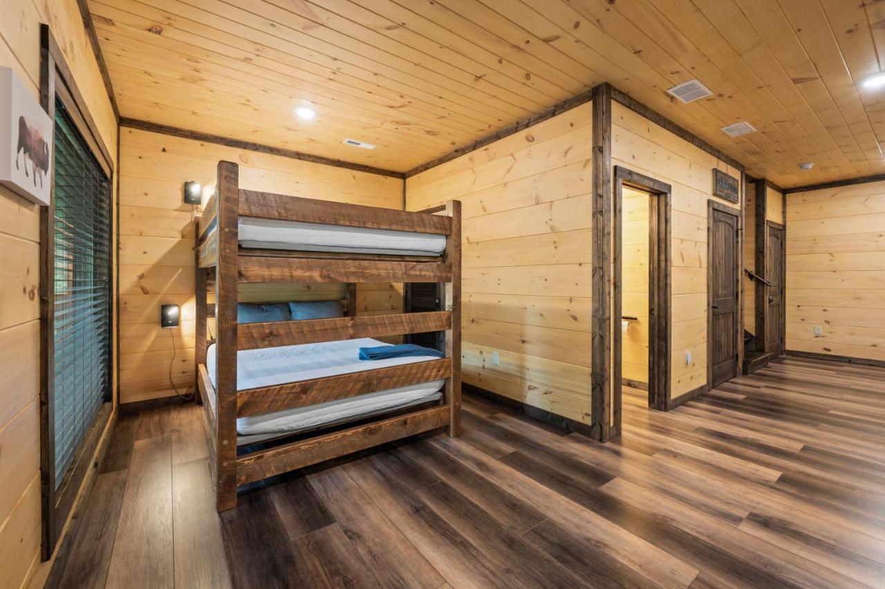New Cozy Mountain Cabin Hot Tub Near Downtown 蓋特林堡 外观 照片